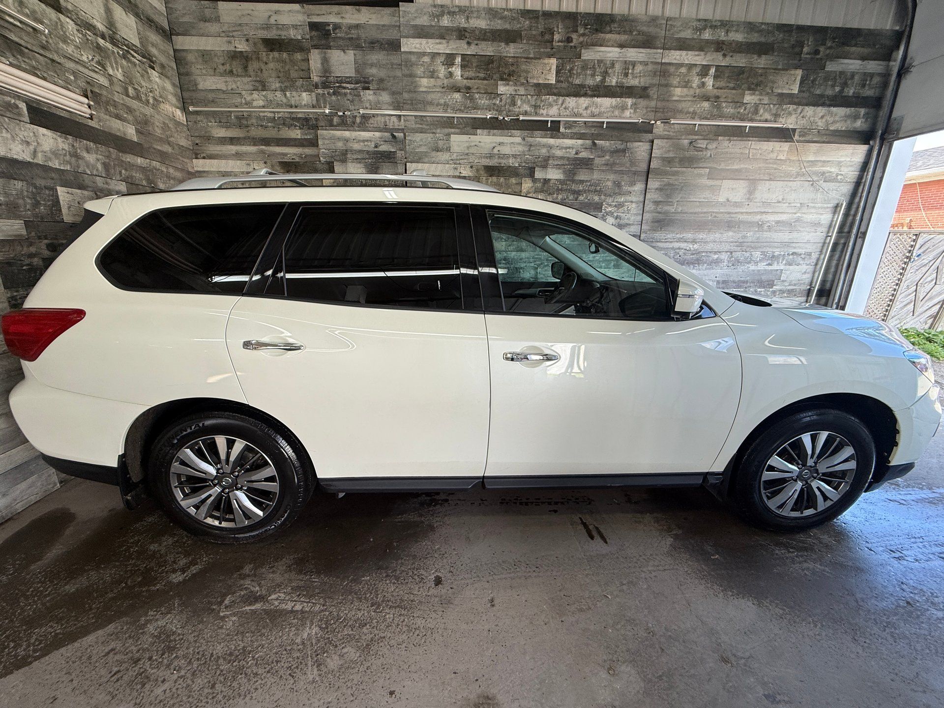Nissan Pathfinder 2019 - Thumbnail 7