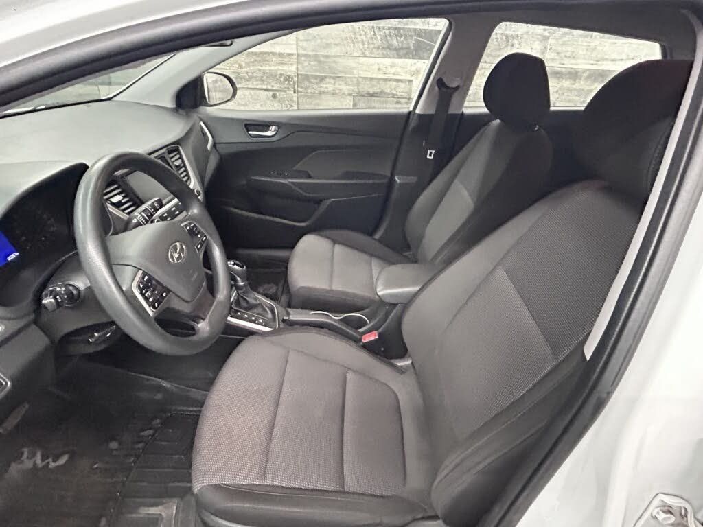 Hyundai Accent 2019 - Thumbnail 10