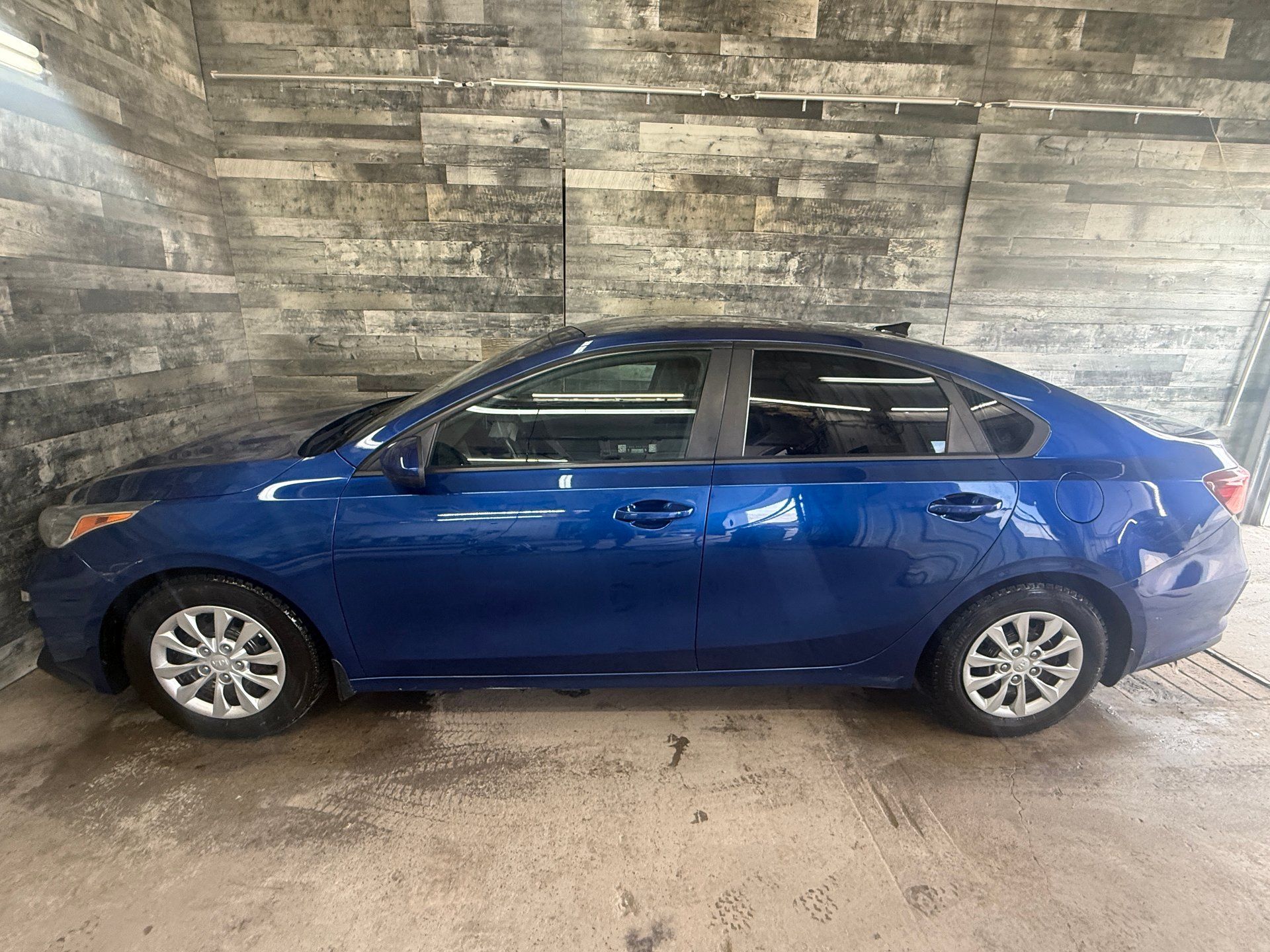Kia Forte 2020 - Thumbnail 4