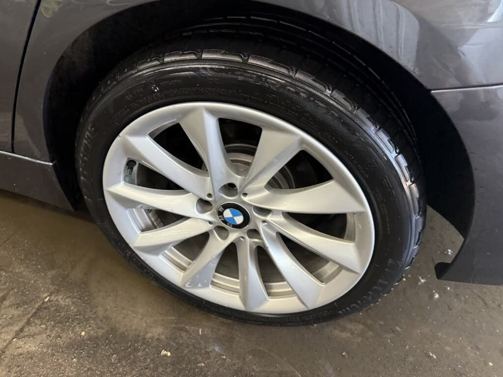 BMW 330i 2017 - Thumbnail 6