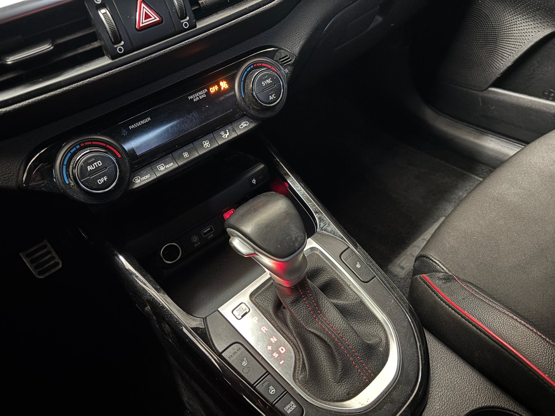 Kia Forte 2021 - Thumbnail 12