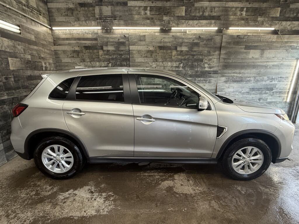 Mitsubishi RVR 2021 - Thumbnail 3