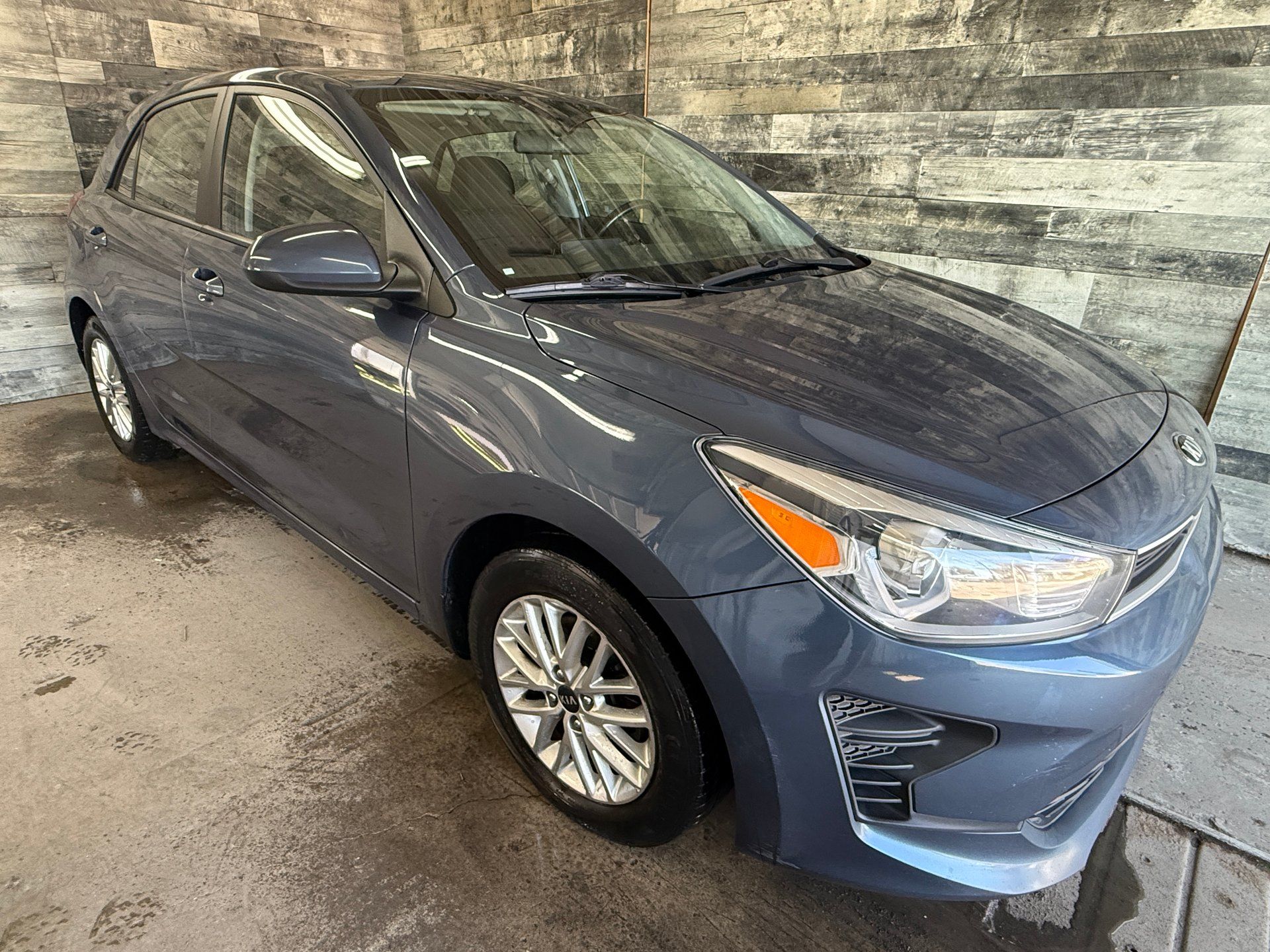 Kia Rio 5-Door 2021 - Thumbnail 1