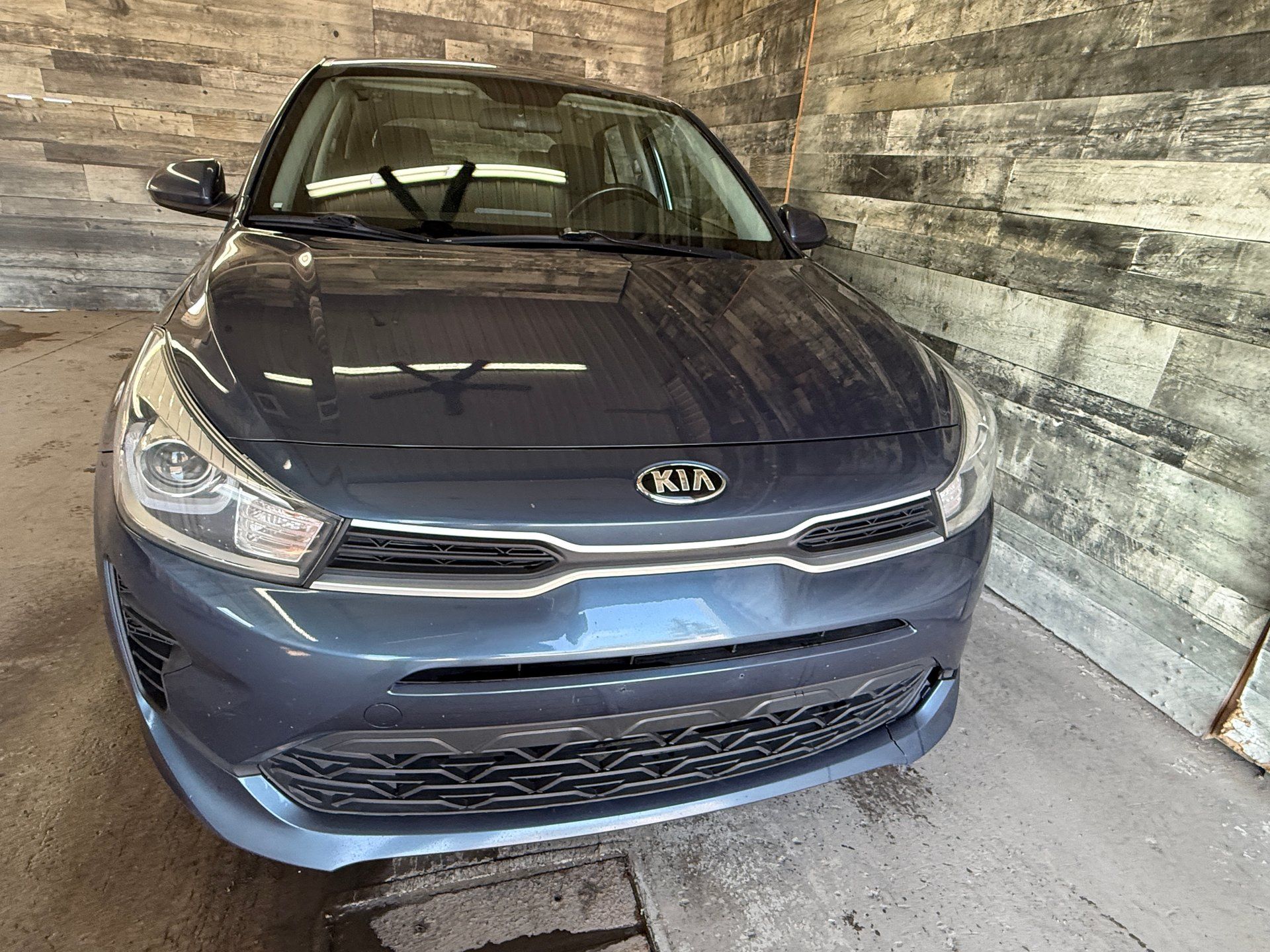 Kia Rio 5-Door 2021 - Thumbnail 2