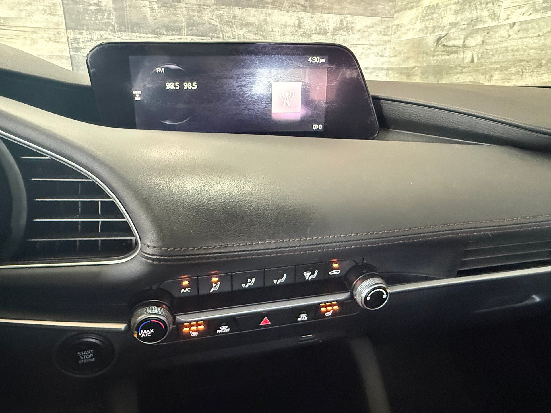 Mazda Mazda3 2019 - Thumbnail 13