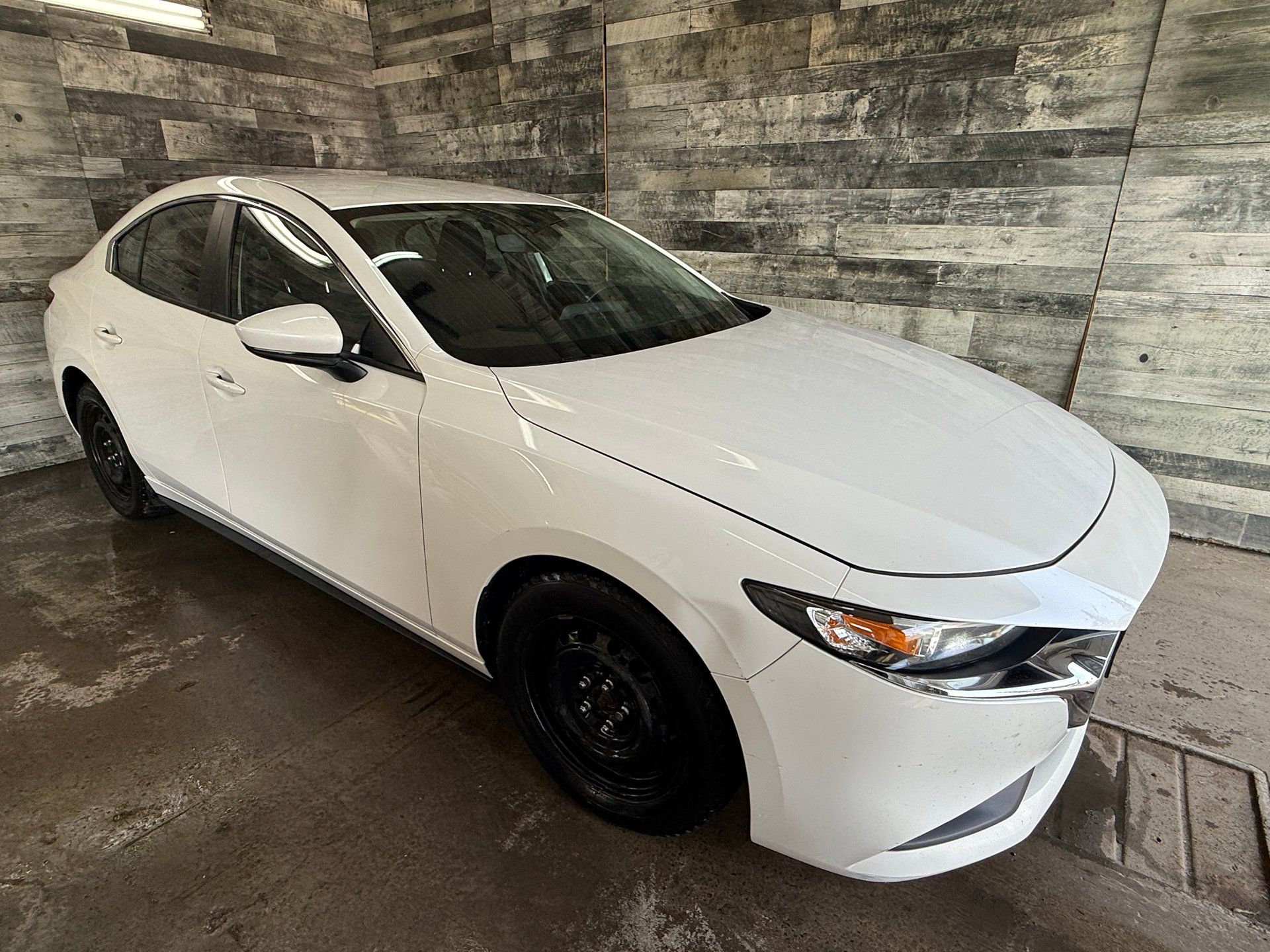 Mazda Mazda3 2019 - Thumbnail 1