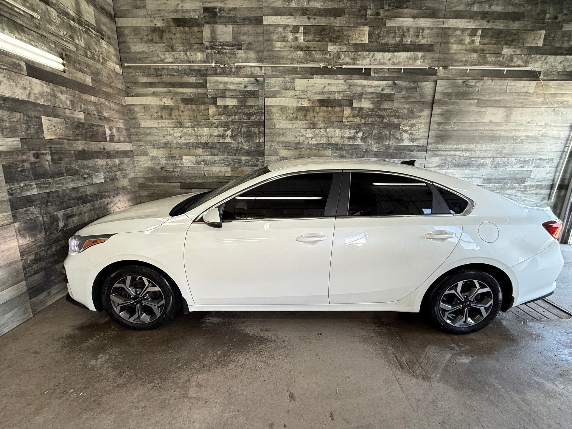 Kia Forte 2021 - Thumbnail 3