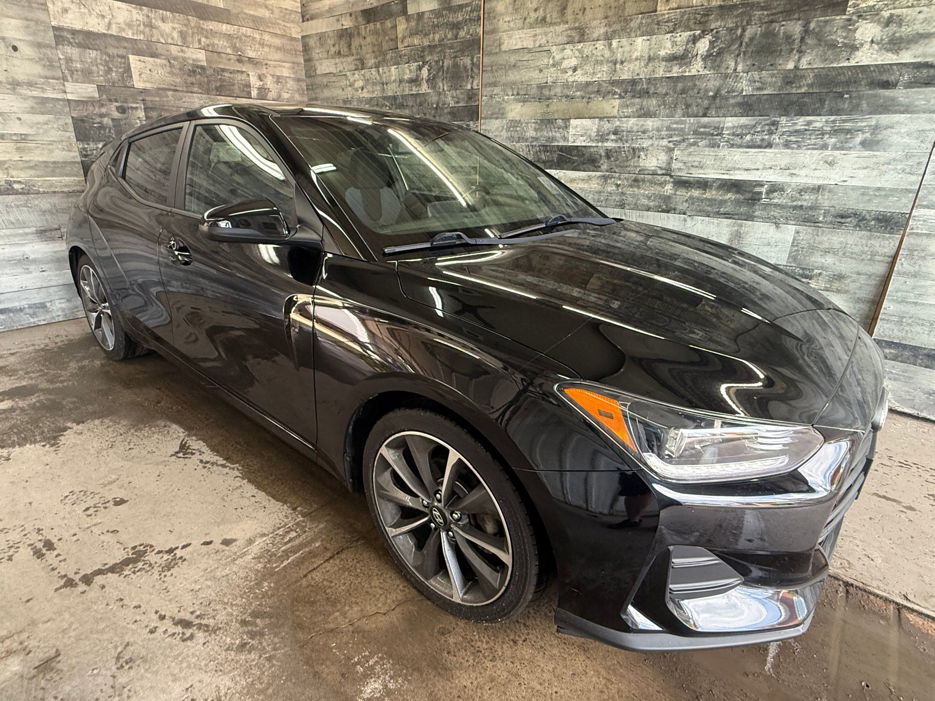 Hyundai Veloster 2019 - Thumbnail 1