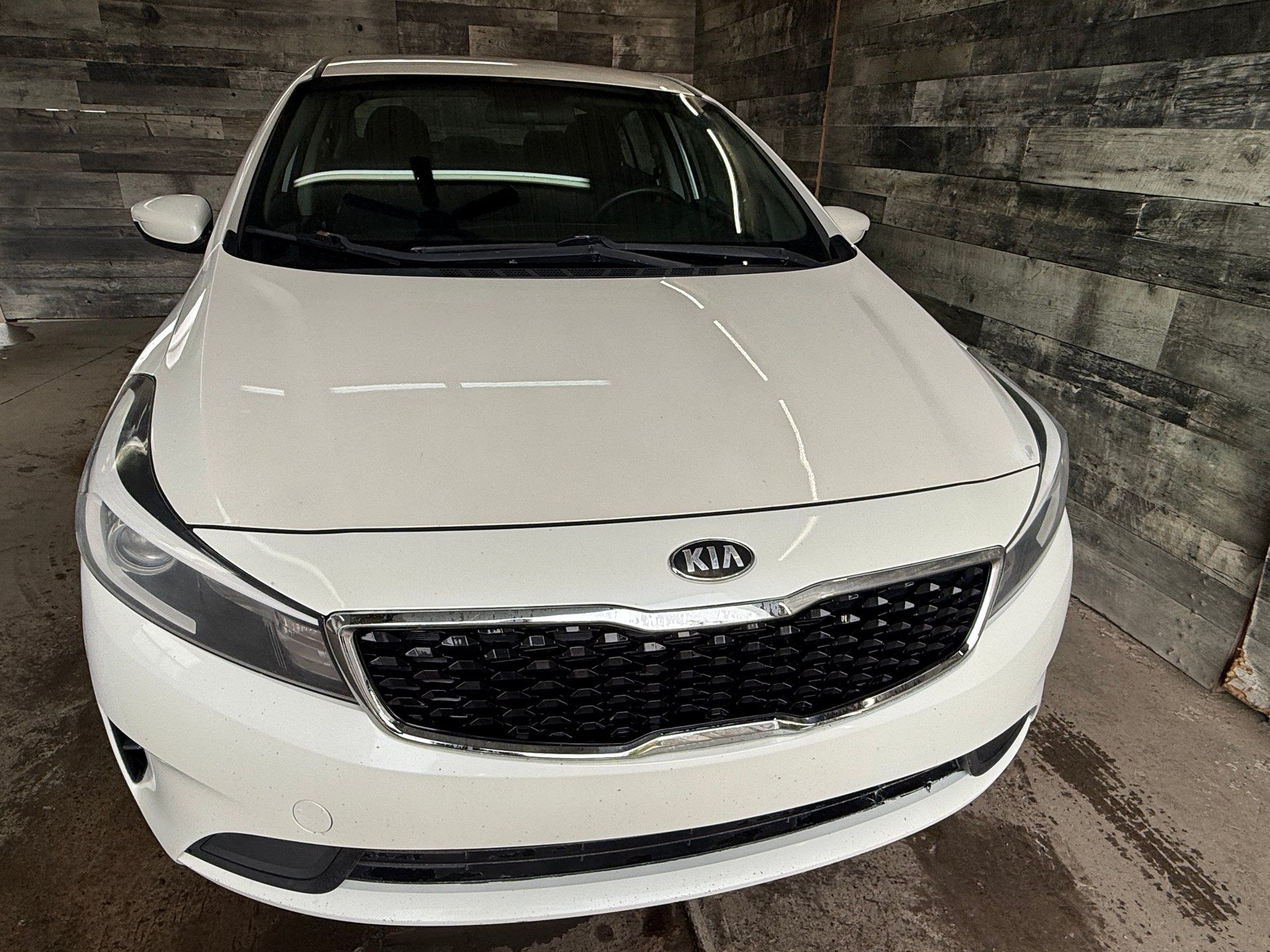 Kia Forte 2018 - Thumbnail 2