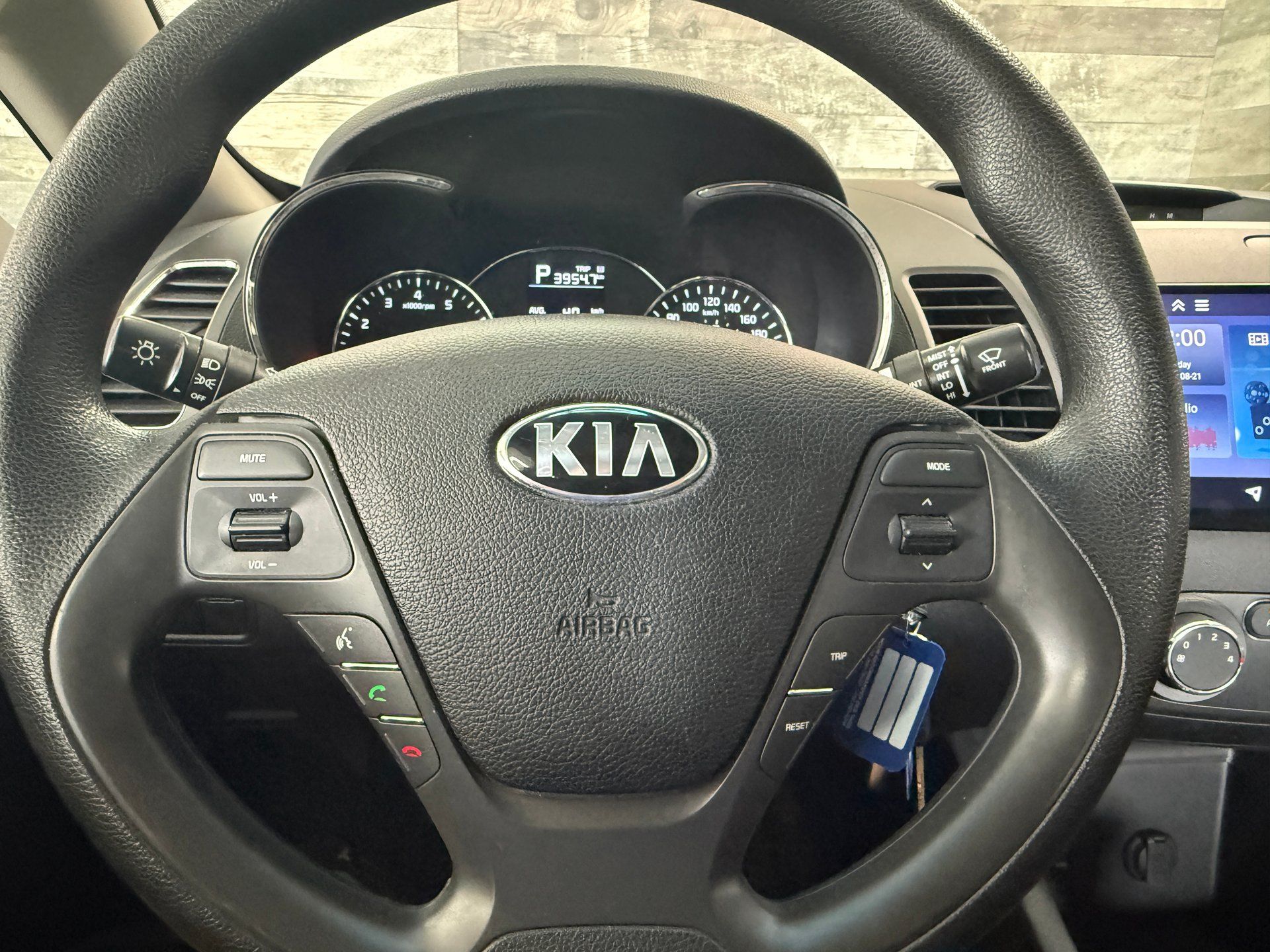 Kia Forte 2018 - Thumbnail 17