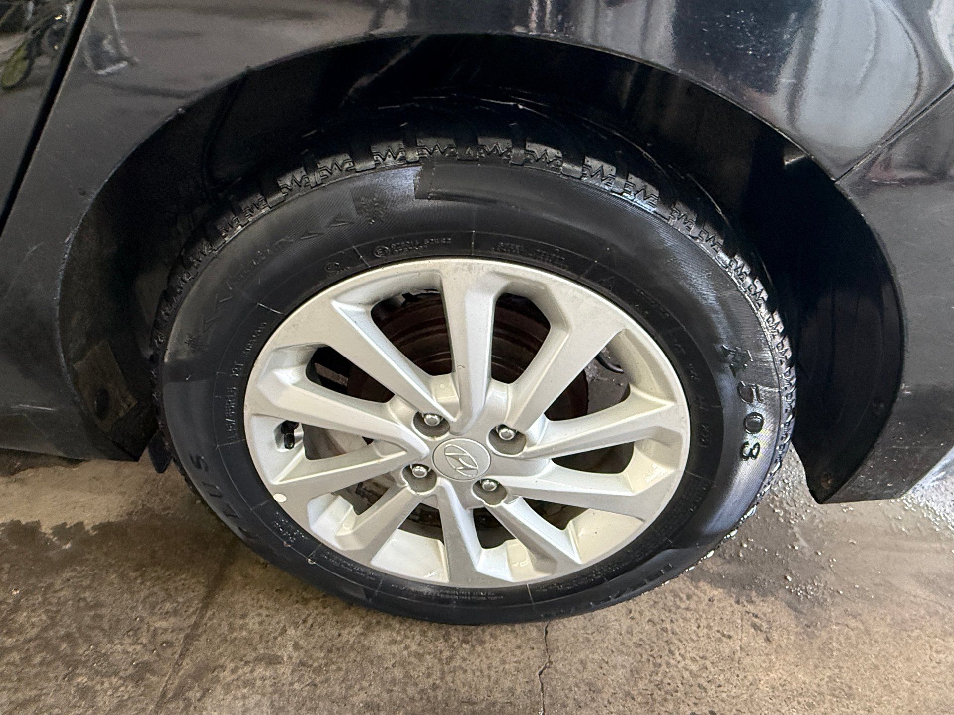 Hyundai Accent 2019 - Thumbnail 7