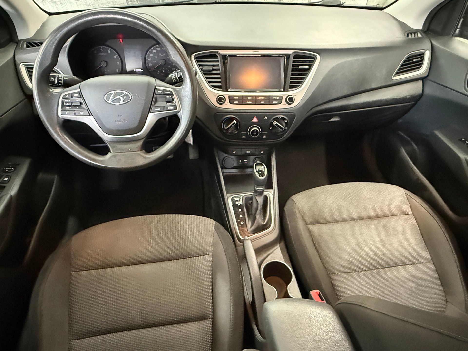 Hyundai Accent 2019 - Thumbnail 14