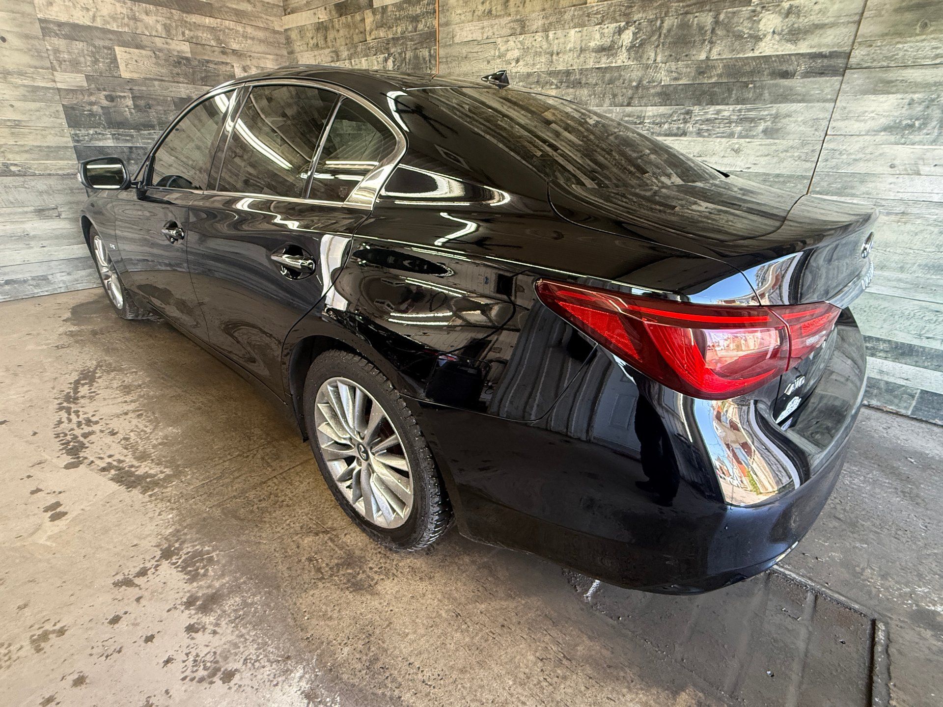 INFINITI Q50 2018 - Thumbnail 8
