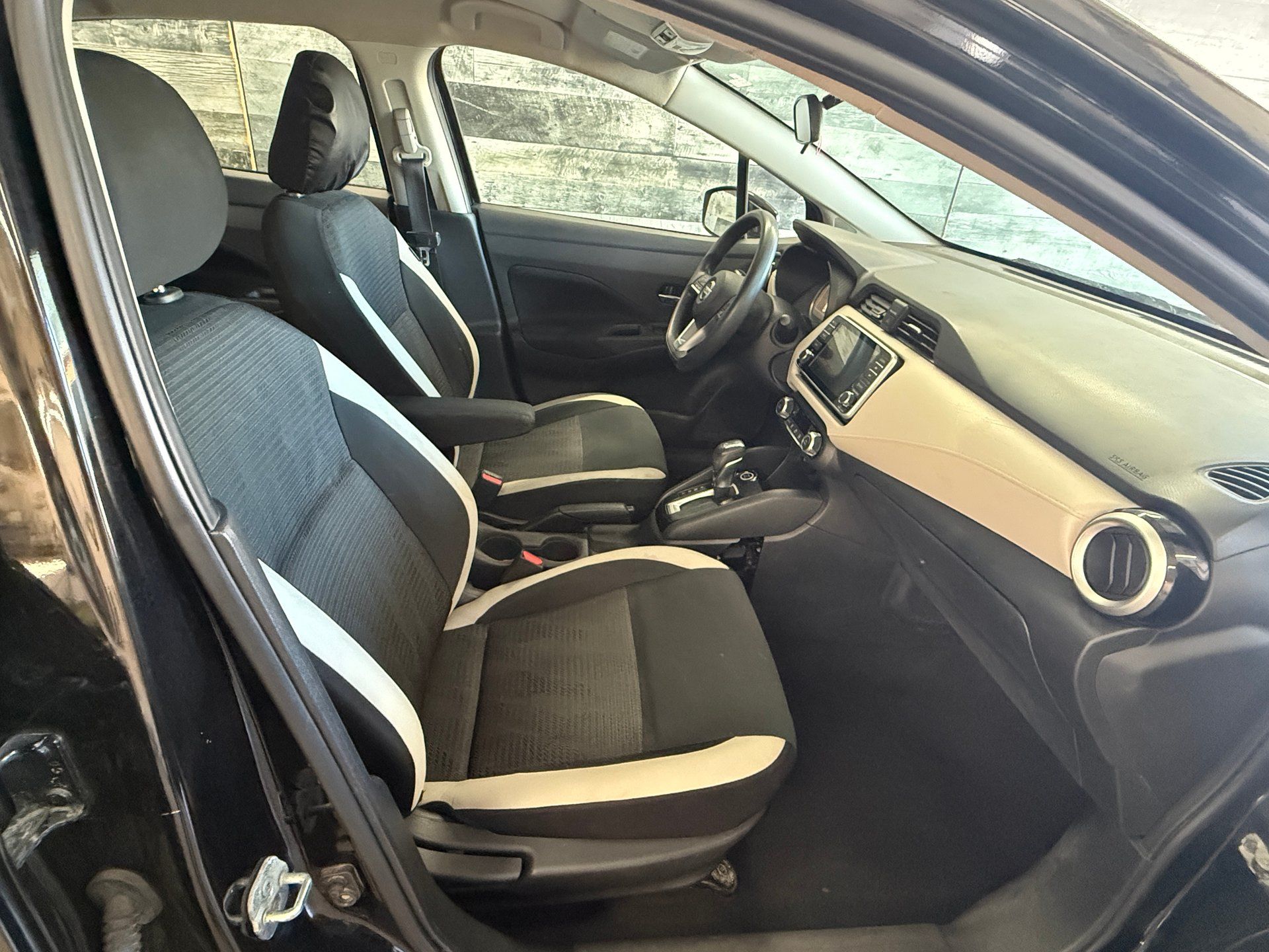 Nissan Versa 2021 - Thumbnail 18