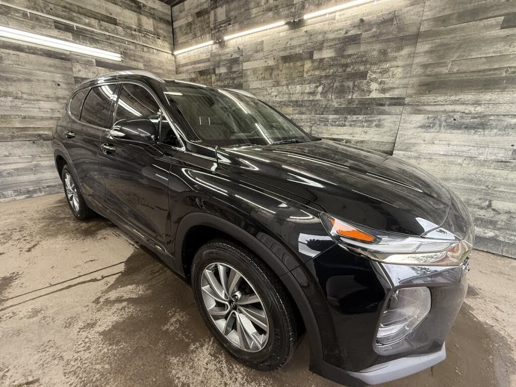 Hyundai Santa Fe 2019 - Image 1