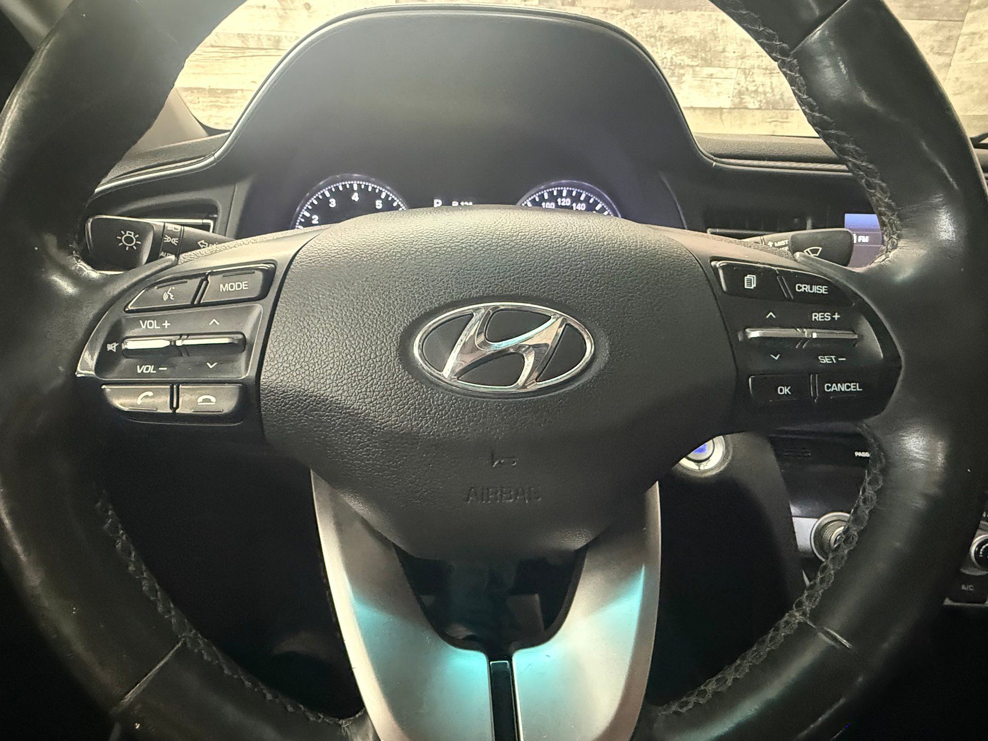 Hyundai Elantra 2019 - Image 9 