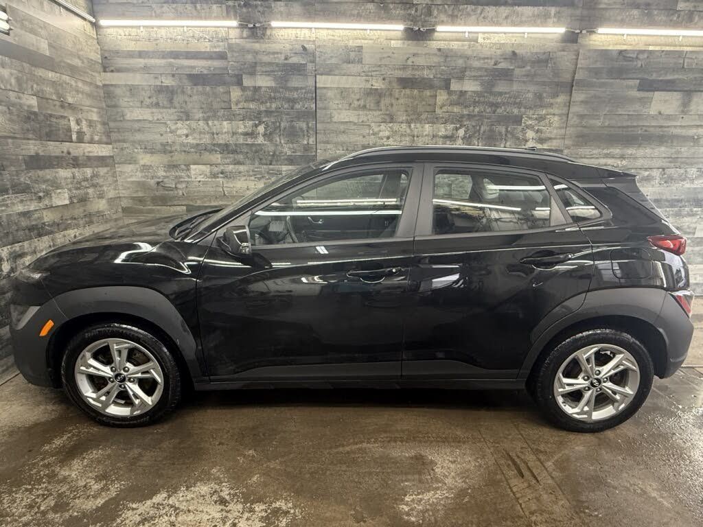 Hyundai Kona 2022 - Image 2 