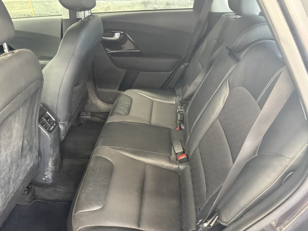 Kia Niro Plug-In Hybrid 2019 - Image 17 