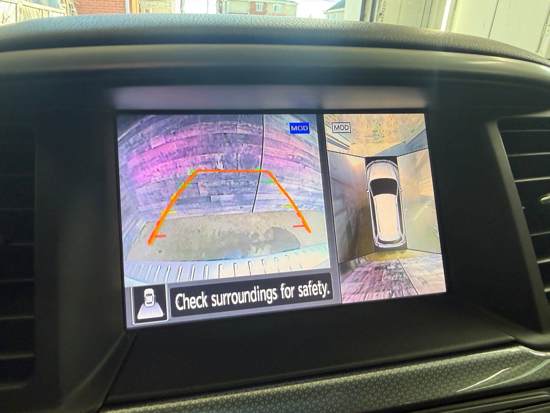 Nissan Pathfinder 2018 - Image 14