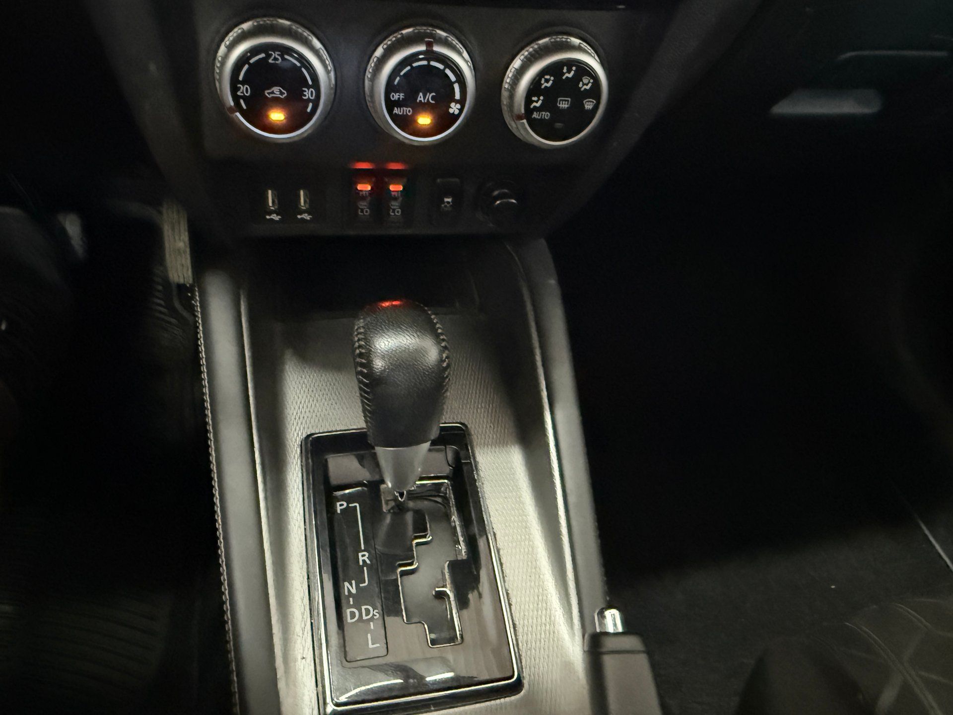 Mitsubishi RVR 2020 - Image 14