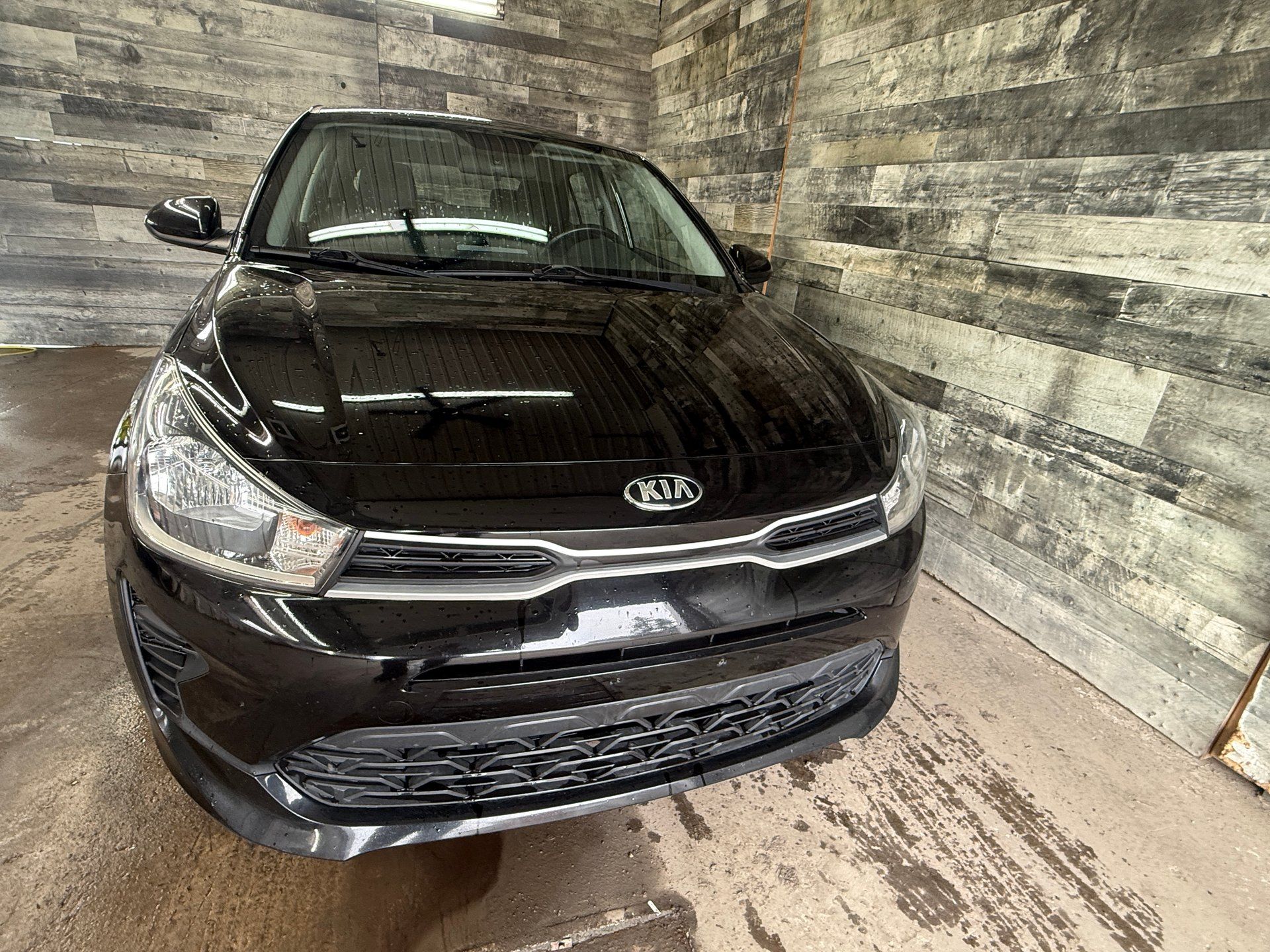 Kia Rio 5-Door 2021 - Image 2