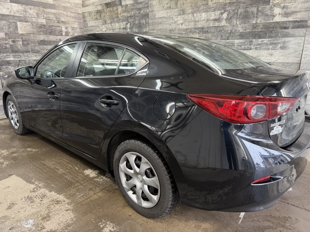 Mazda Mazda3 2017 - Image 4