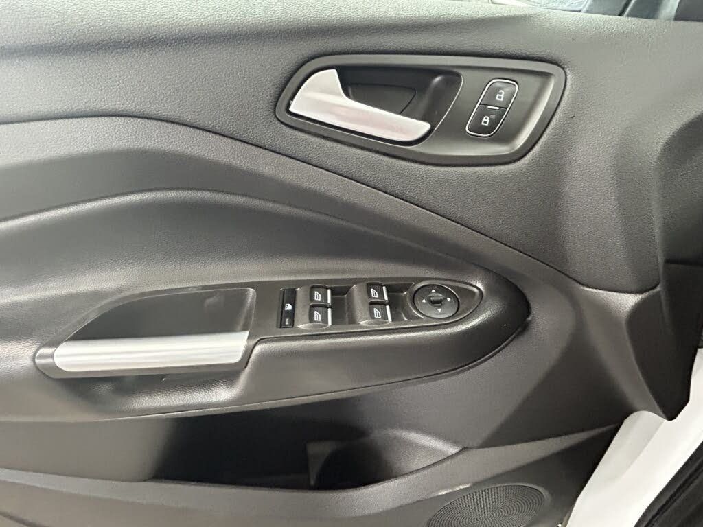 Ford Escape 2019 - Image 13