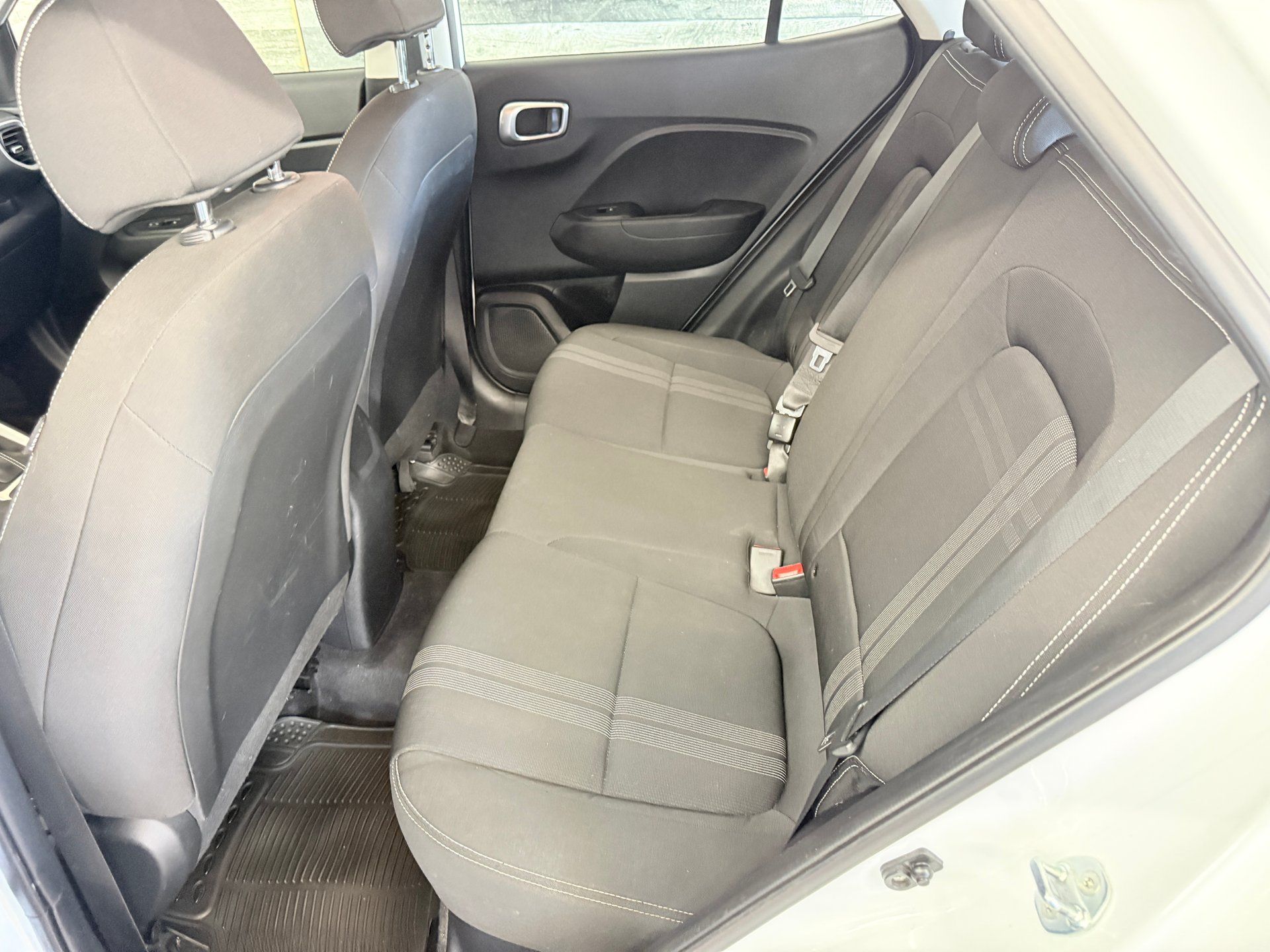 Hyundai Venue 2021 - Image 19