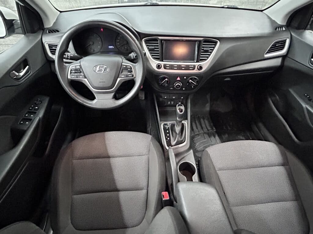 Hyundai Accent 2019 - Image 11