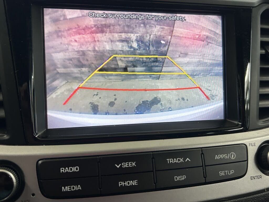 Hyundai Accent 2019 - Image 19