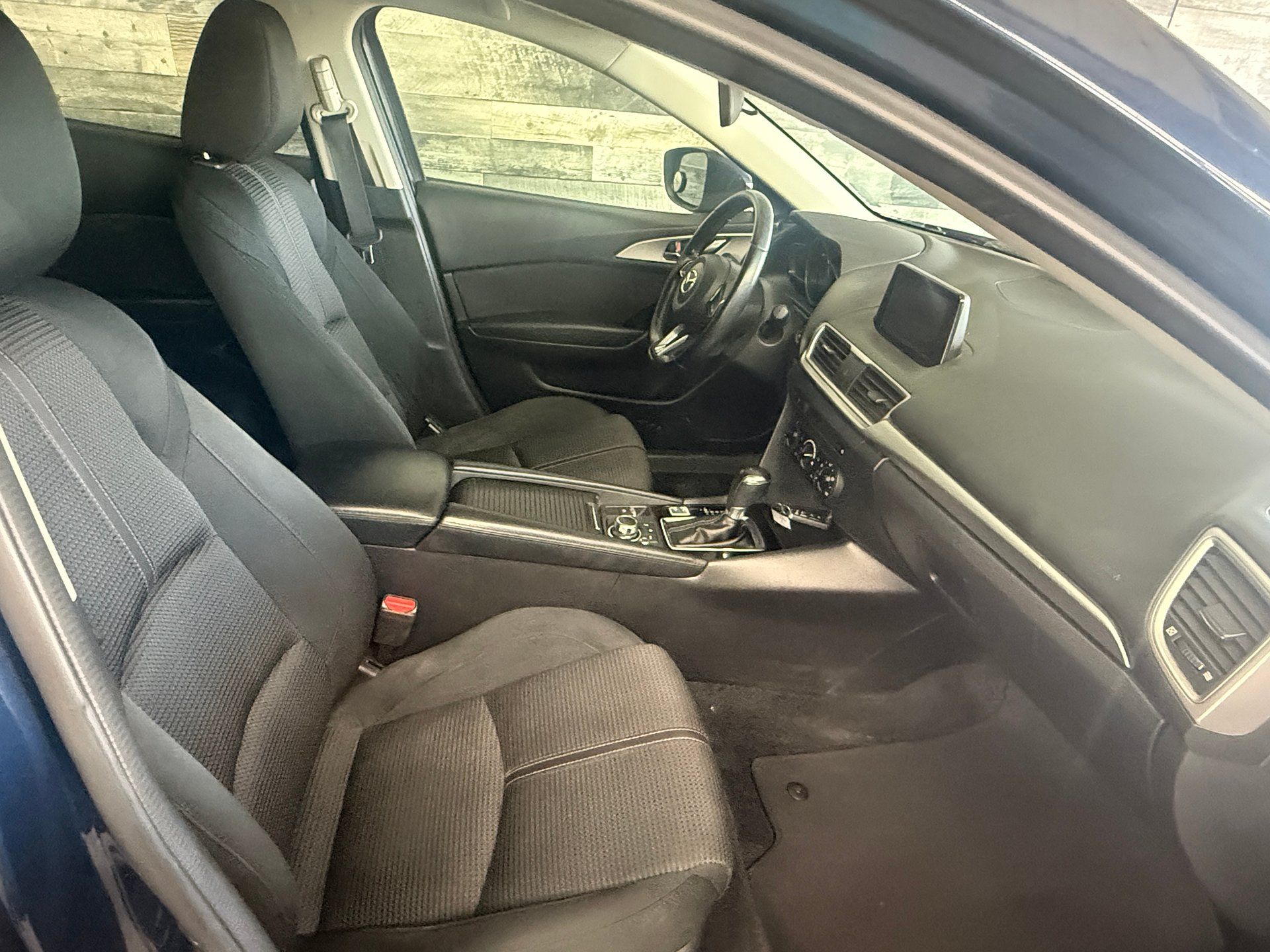 Mazda Mazda3 2018 - Image 17