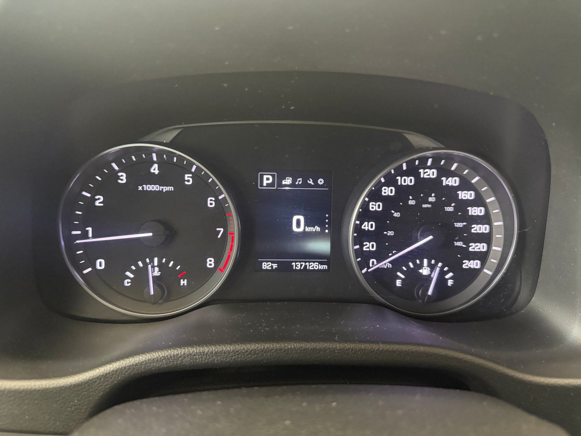 Hyundai Elantra 2017 - Image 16