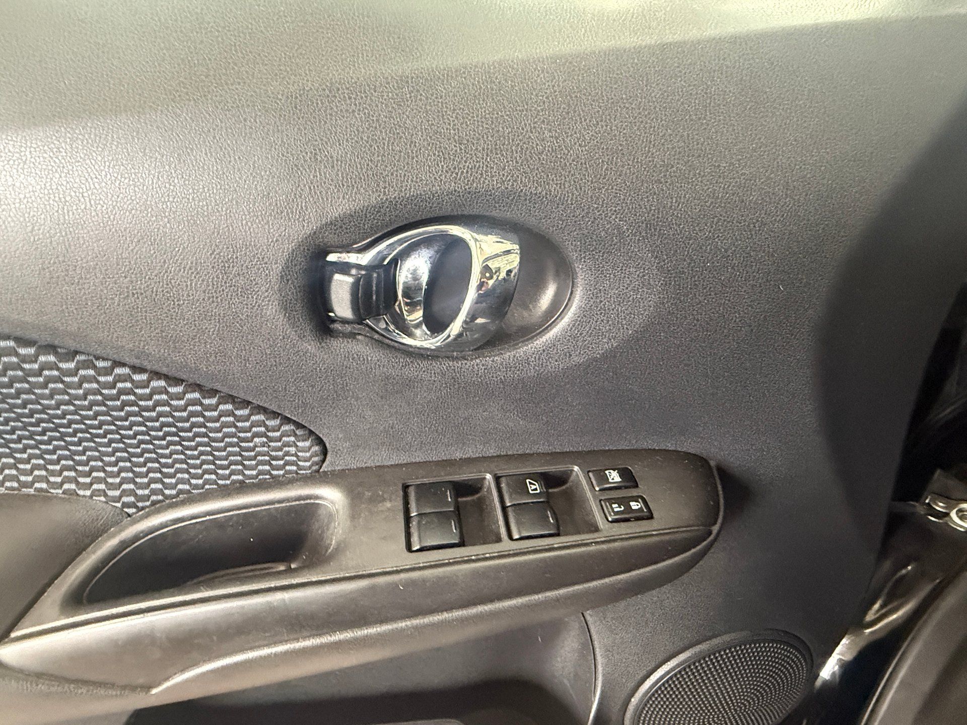 Nissan Versa Note 2018 - Image 17