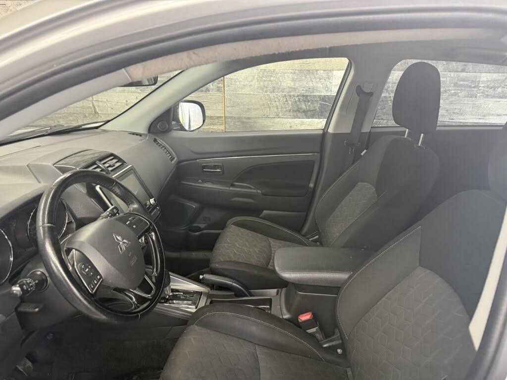 Mitsubishi RVR 2021 - Image 9