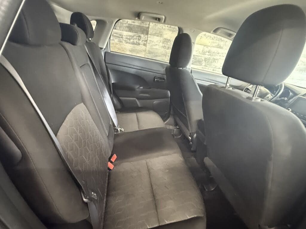 Mitsubishi RVR 2021 - Image 17