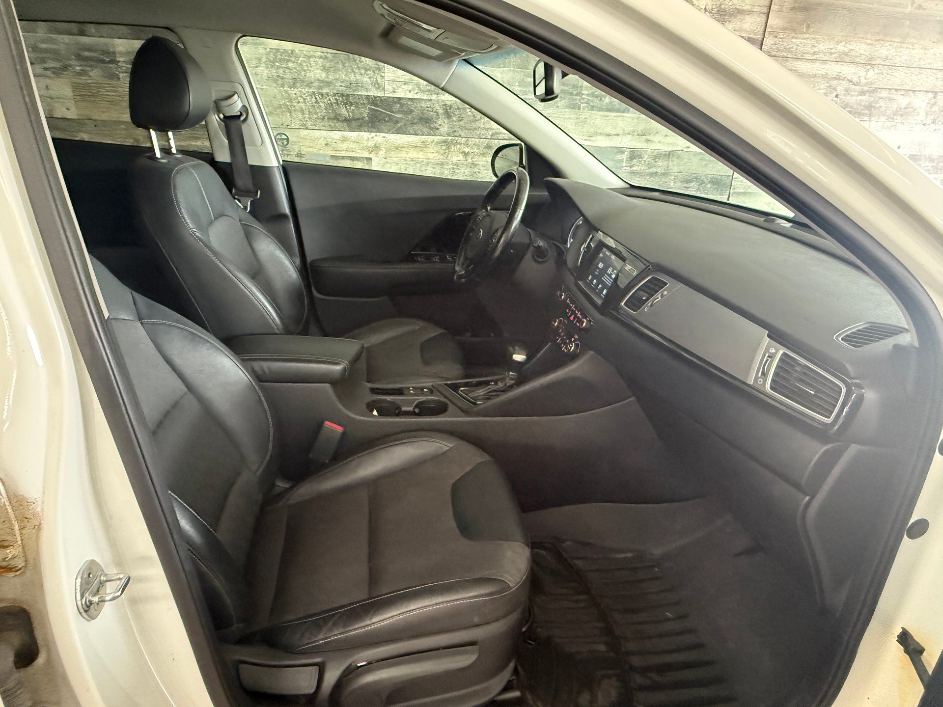 Kia Niro 2018 - Image 21