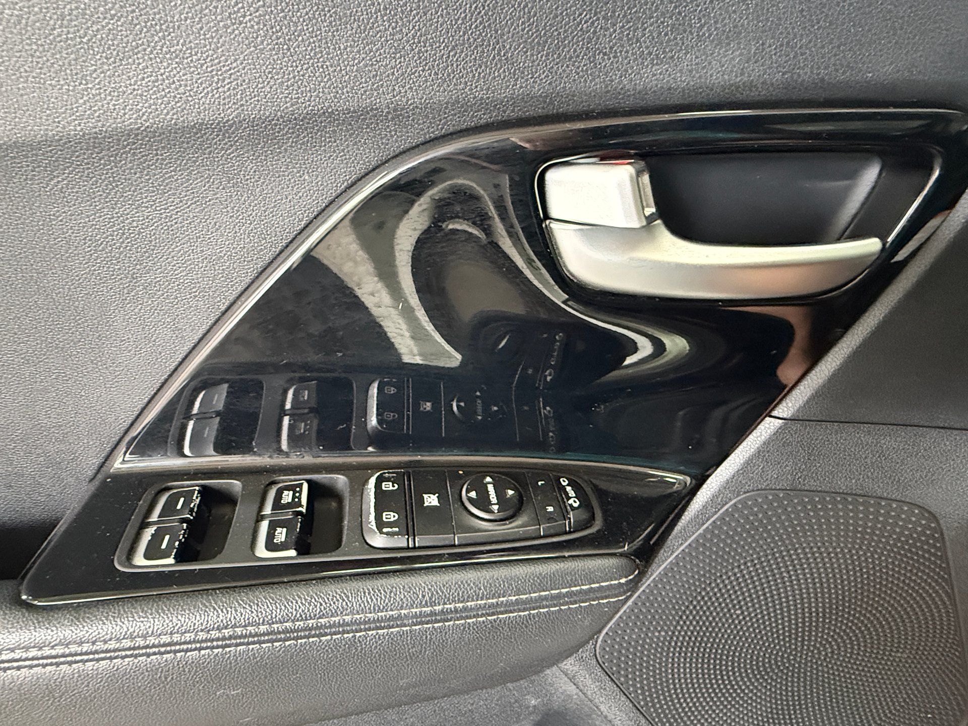 Kia Niro 2018 - Image 19