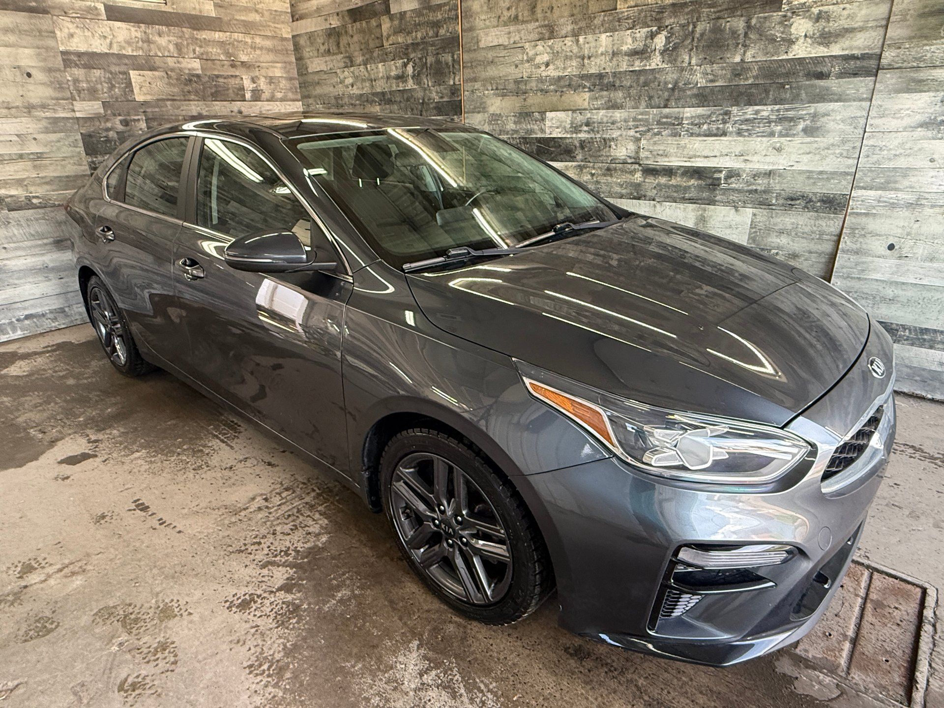 Kia Forte 2021 - Image 1
