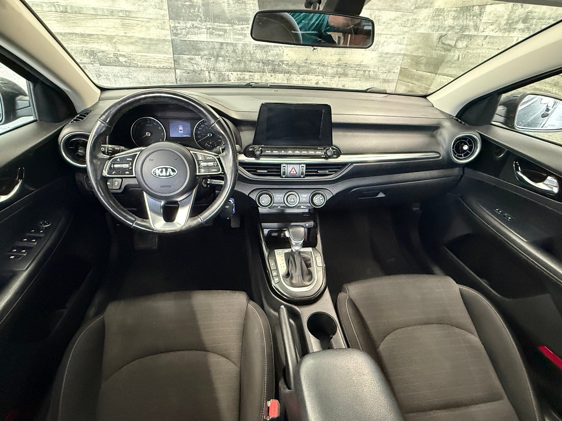 Kia Forte 2021 - Image 13