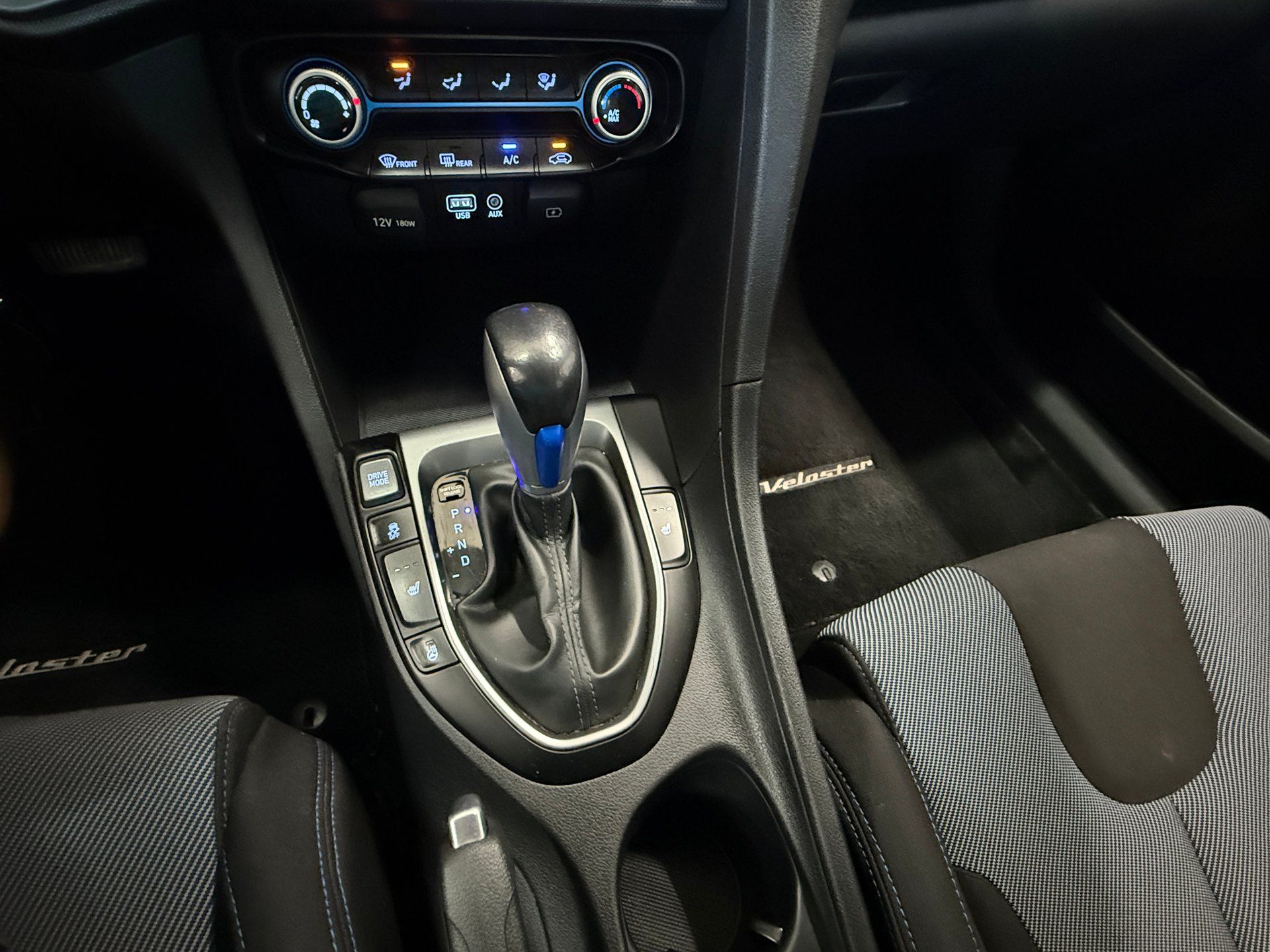 Hyundai Veloster 2019 - Image 14