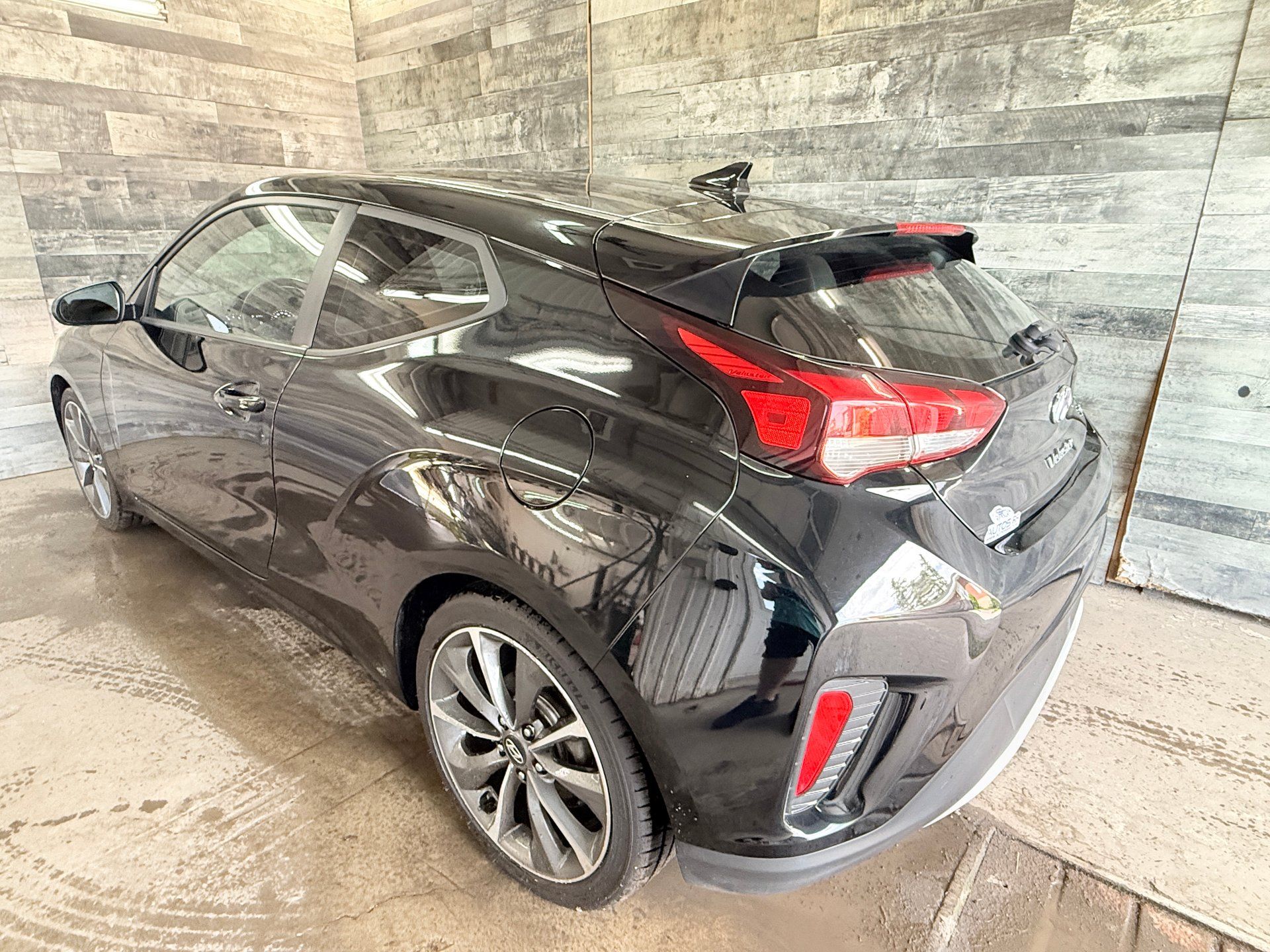 Hyundai Veloster 2019 - Image 5