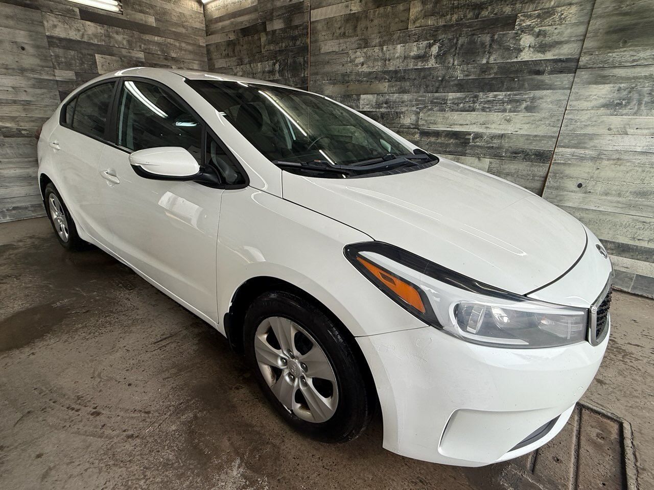 Kia Forte 2018 - Image 1