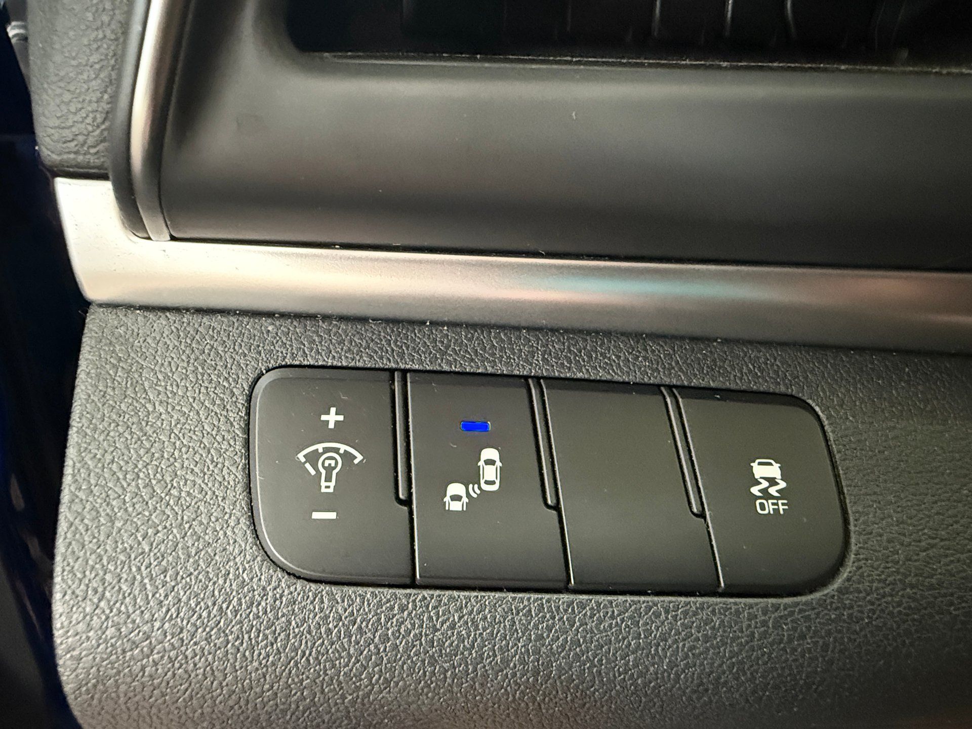 Hyundai Elantra 2019 - Image 15 