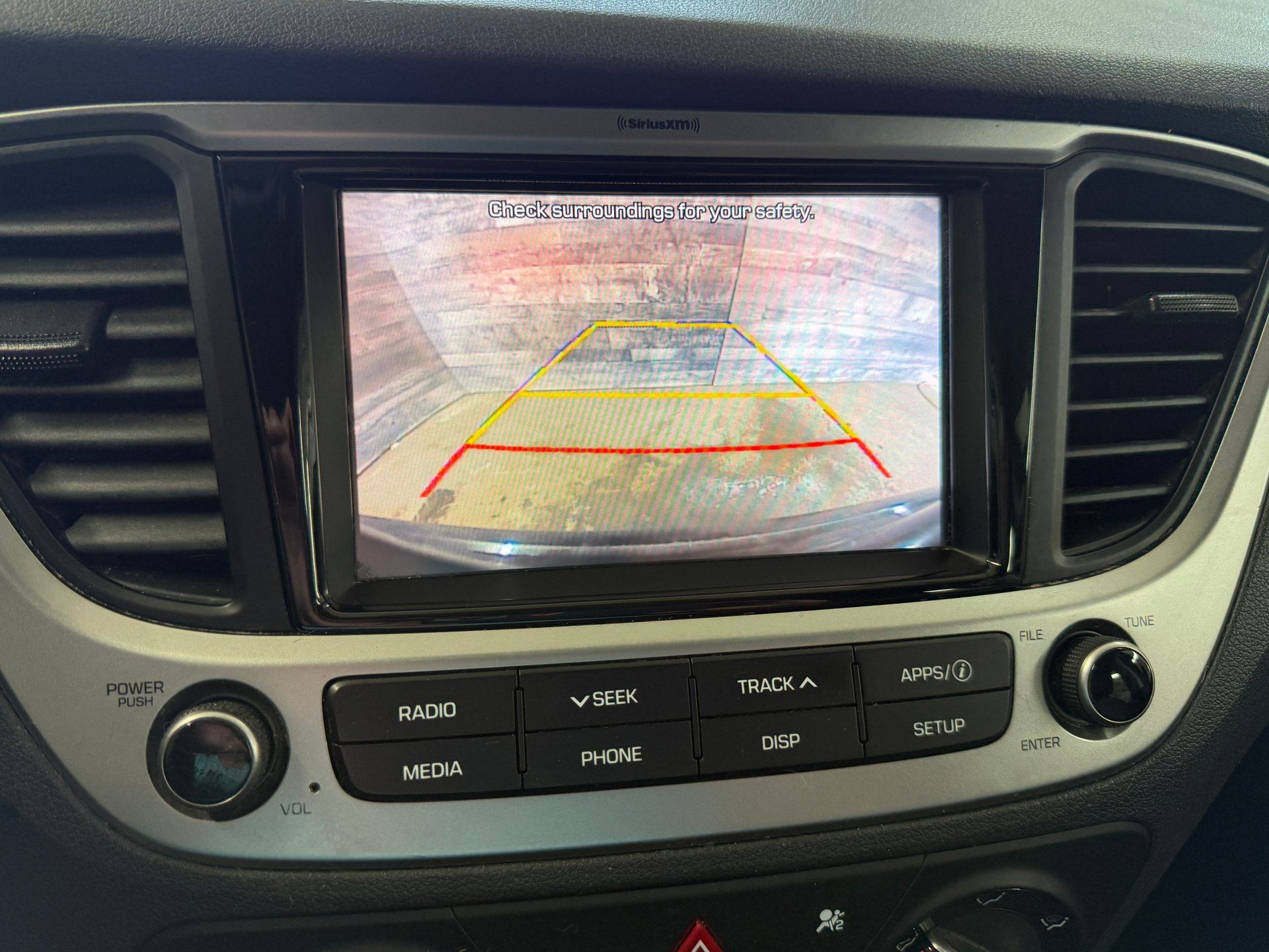 Hyundai Accent 2019 - Image 19 