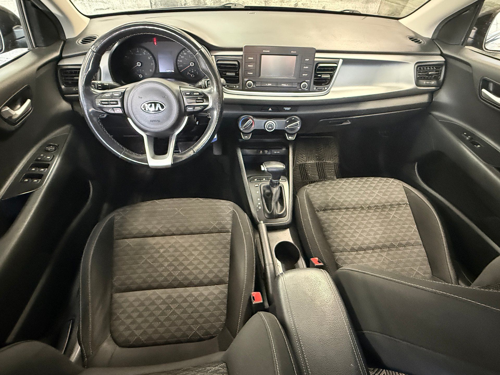 Kia Rio 2019 - Image 10 