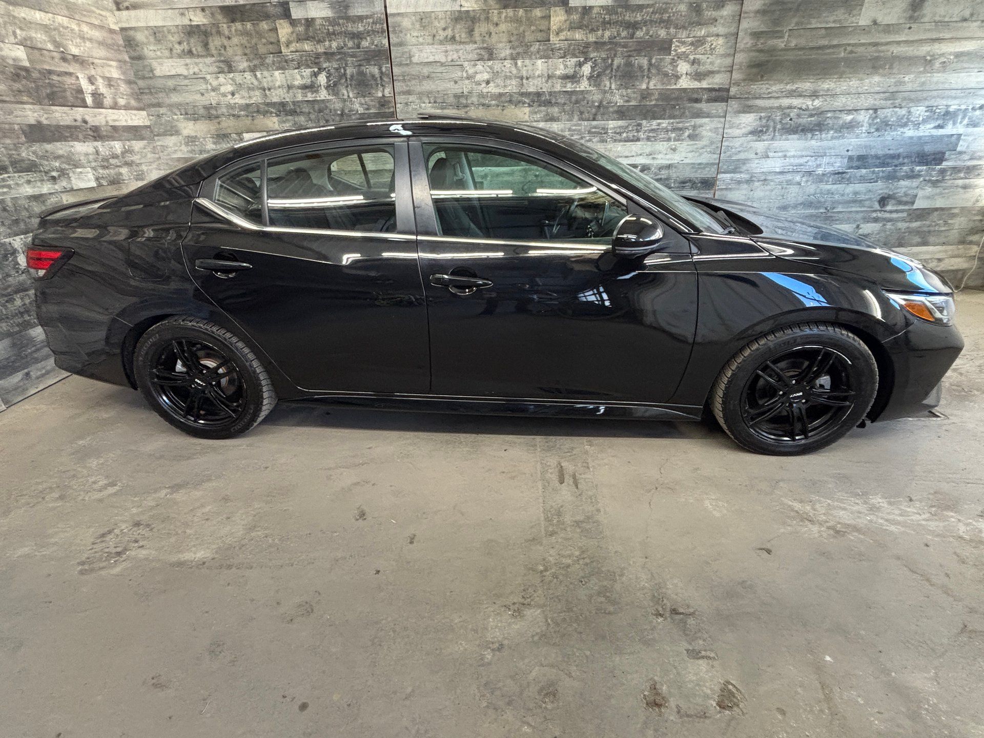 Nissan Sentra 2021 - Image 3 