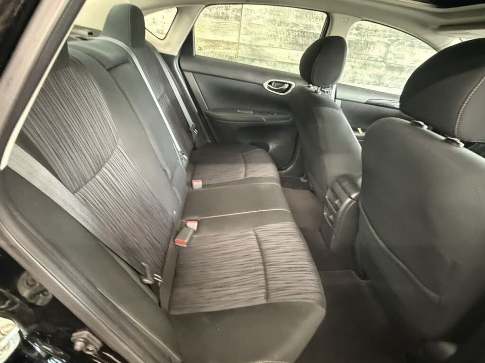 Nissan Sentra 2019 - Image 18