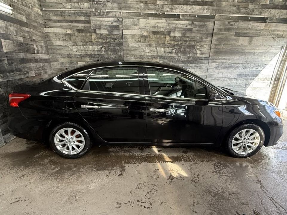 Nissan Sentra 2019 - Image 4