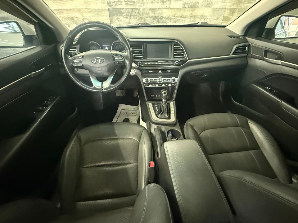 Hyundai Elantra 2019 - Image 8