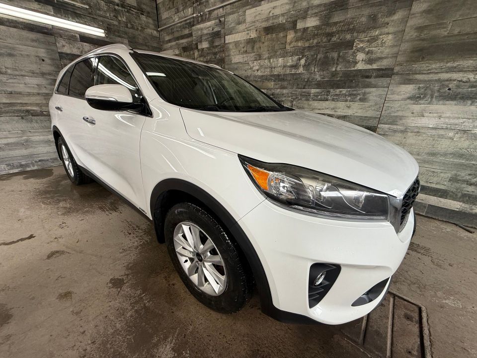 Kia Sorento 2019 - Image 1
